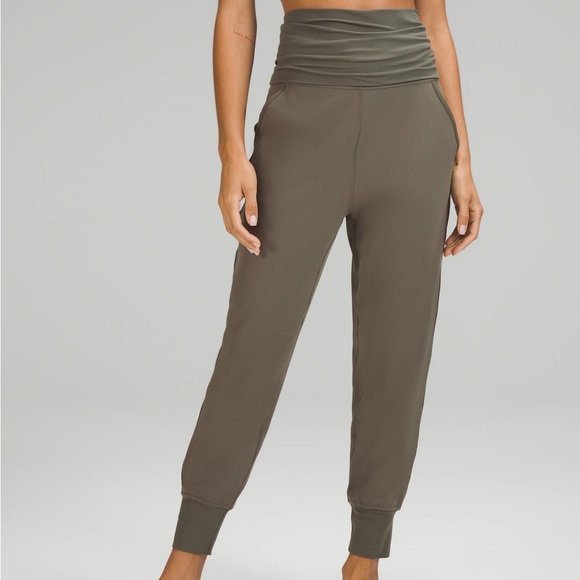 NWT lululemon Align™ Super-High-Rise Ribbed-Waist Jogger Carob Brown COBN Sz 14 - Picture 2 of 8